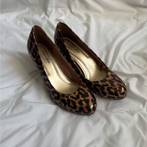 Predictions Women's Animal Print Heels